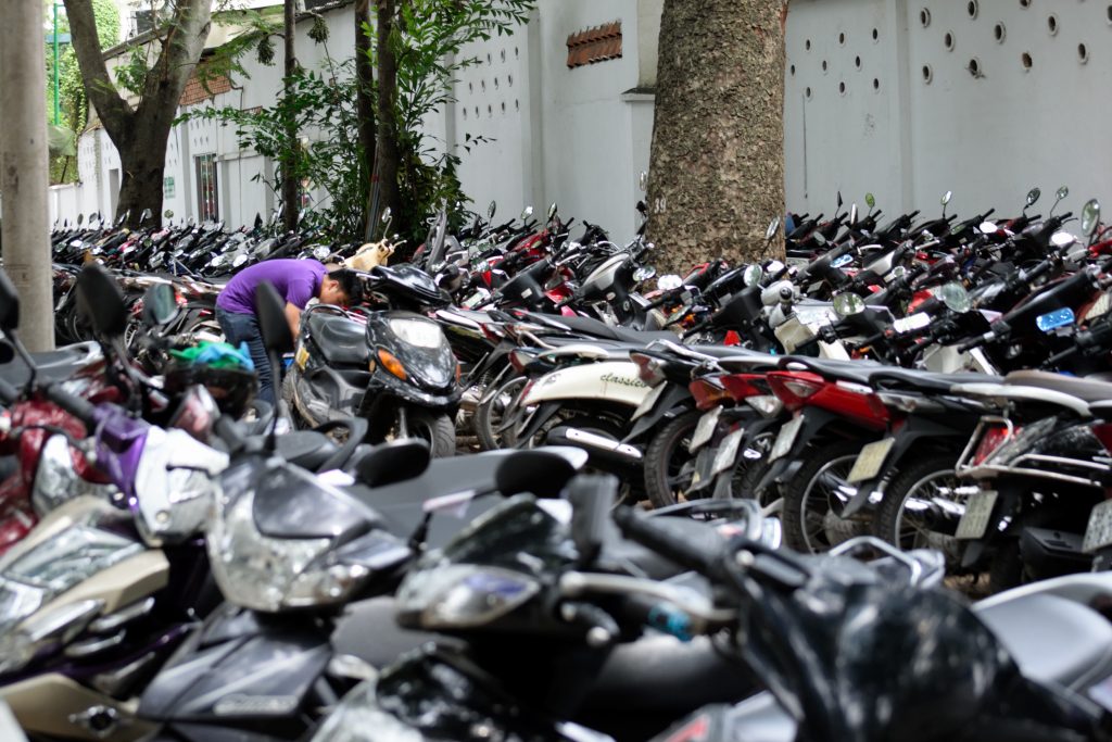 ホーチミンをふらり、ベトナムのバイク事情