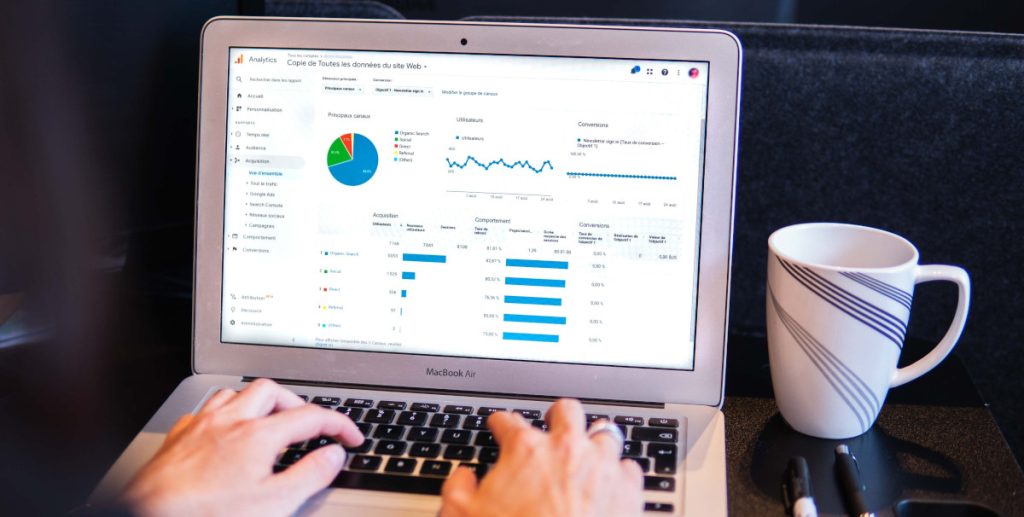 Looker Studioとの日々