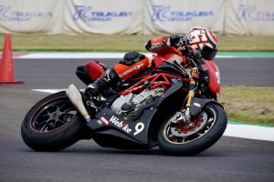 BRUTALE1090RR 走行2