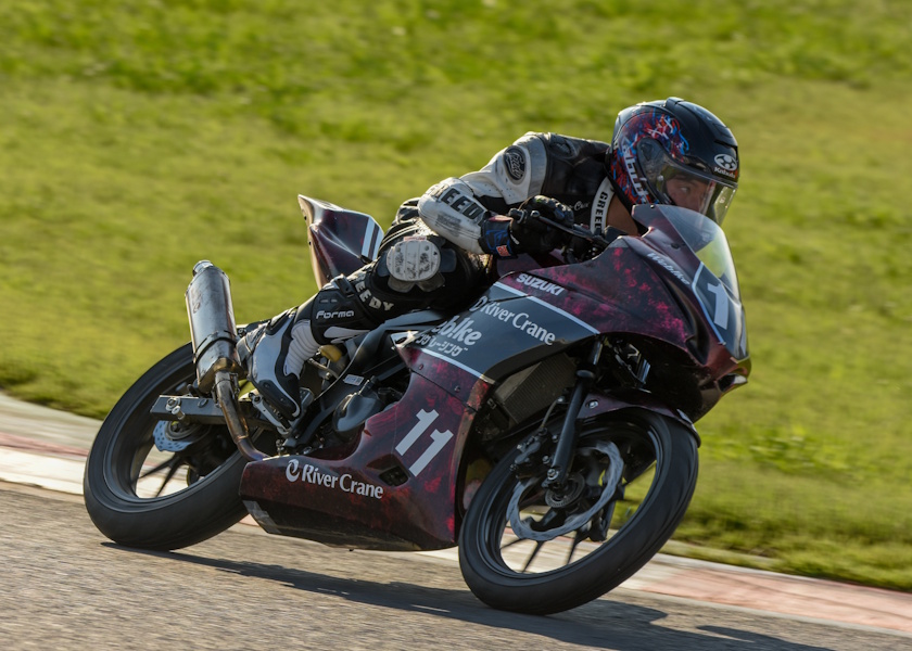 Webikeヤングレーシング部